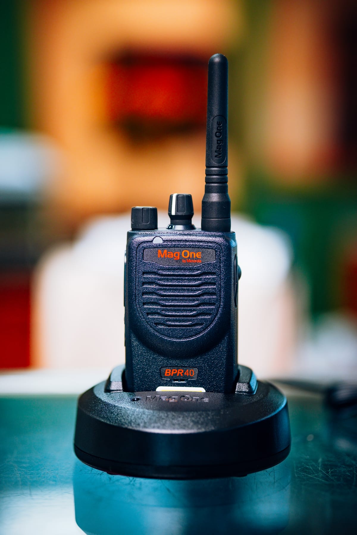 Motorola BPR40 Mag One two-way radio